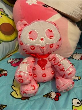 Skelanimals Pink Chungkee Valentine's Day Panda
